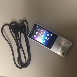 Like new, Sony Walkman NWZ-A17 MP3 player